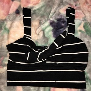 BRAND NEW forever 21 crop top